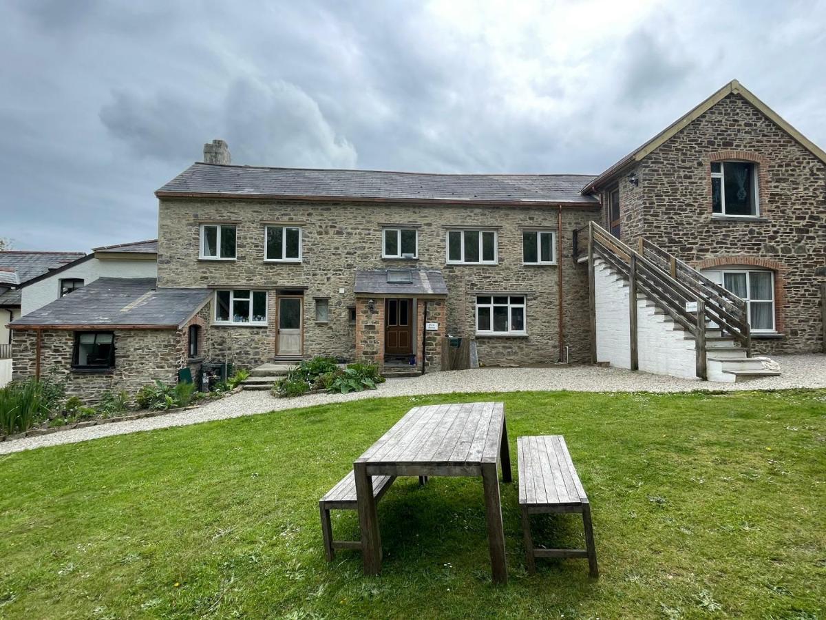 The Old Rectory Rose Cottage In Jacobstow 10 Mins To Widemouth Bay And Crackington Haven,Nearby Bude,Tintagel,Port Issac,Clovelly,Parking For Large And Multiple Vehicles Exteriör bild